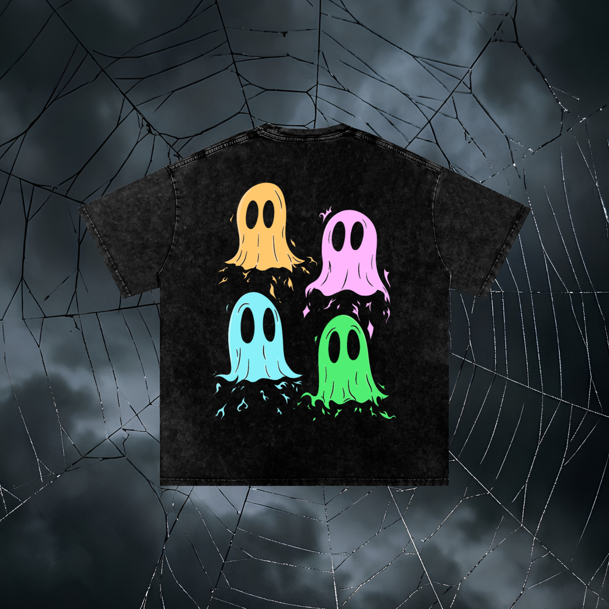 FRIENDS W/ GHOSTS OVERSIZED T (Black)